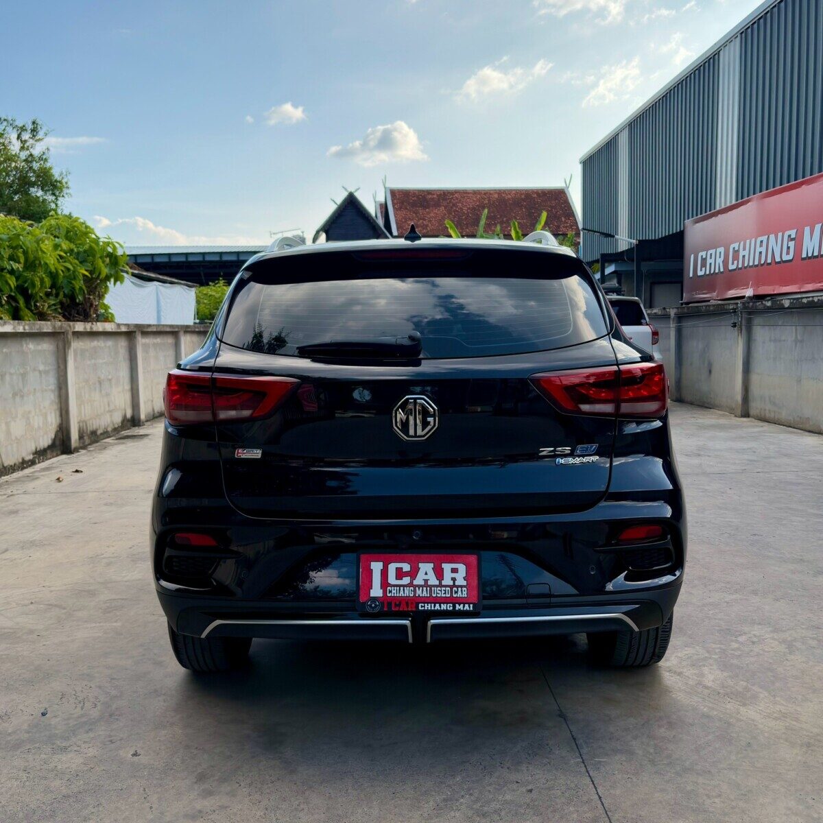 LINE_ALBUM_MG zs Ev ดำ_261027_7